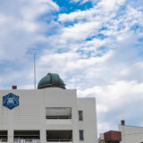 秦野総合高校の反射望遠鏡は μ-300、有効口径 30 cm