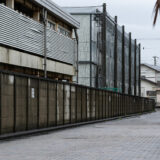 吉田島・茅ケ崎西浜高校の危険な塀、大地震前に県は補修を
